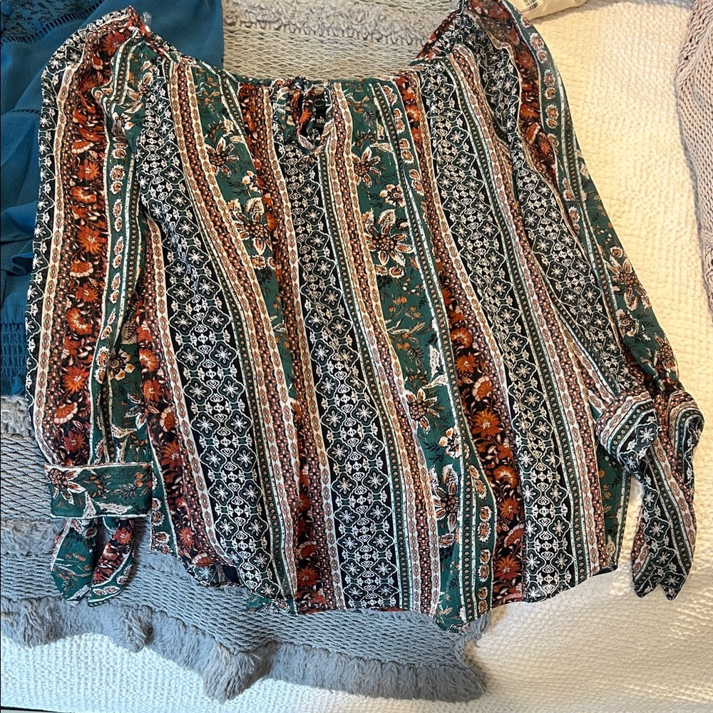 BUNDLE Floral Striped Women's Top